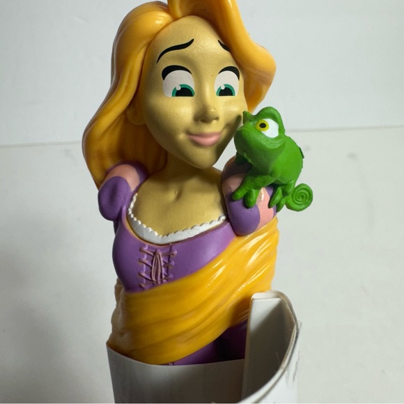 NWT. Disney Rapunzel pen. All wrapped up in her golden hair - Picture 2 of 6